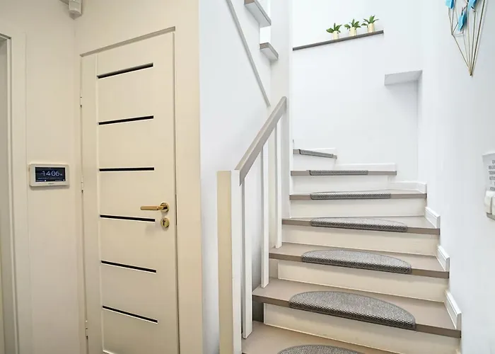 Every Sky Nad Lomnica 1b-6b * Karpacz